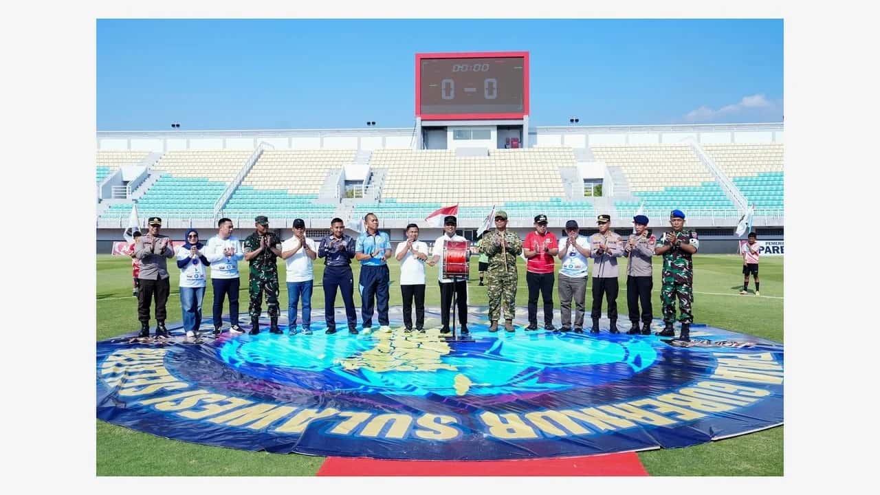 Pembukaan Piala Gubernur Sulsel 2026 di Stadion Gelora BJ Habibie Parepare