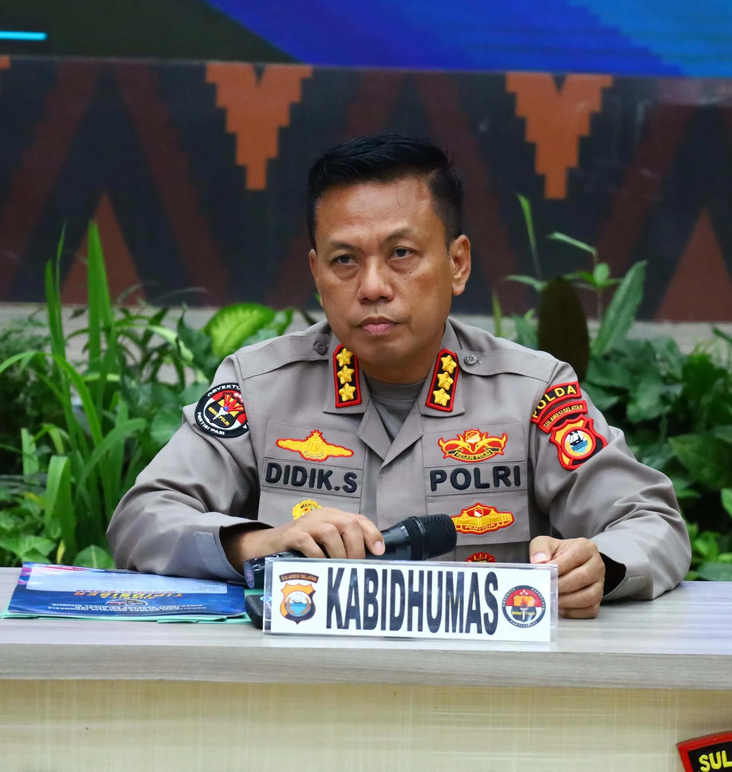Kabid Humas Polda Sulsel Didik Supranoto menyampaikan imbauan tentang pengawasan anak