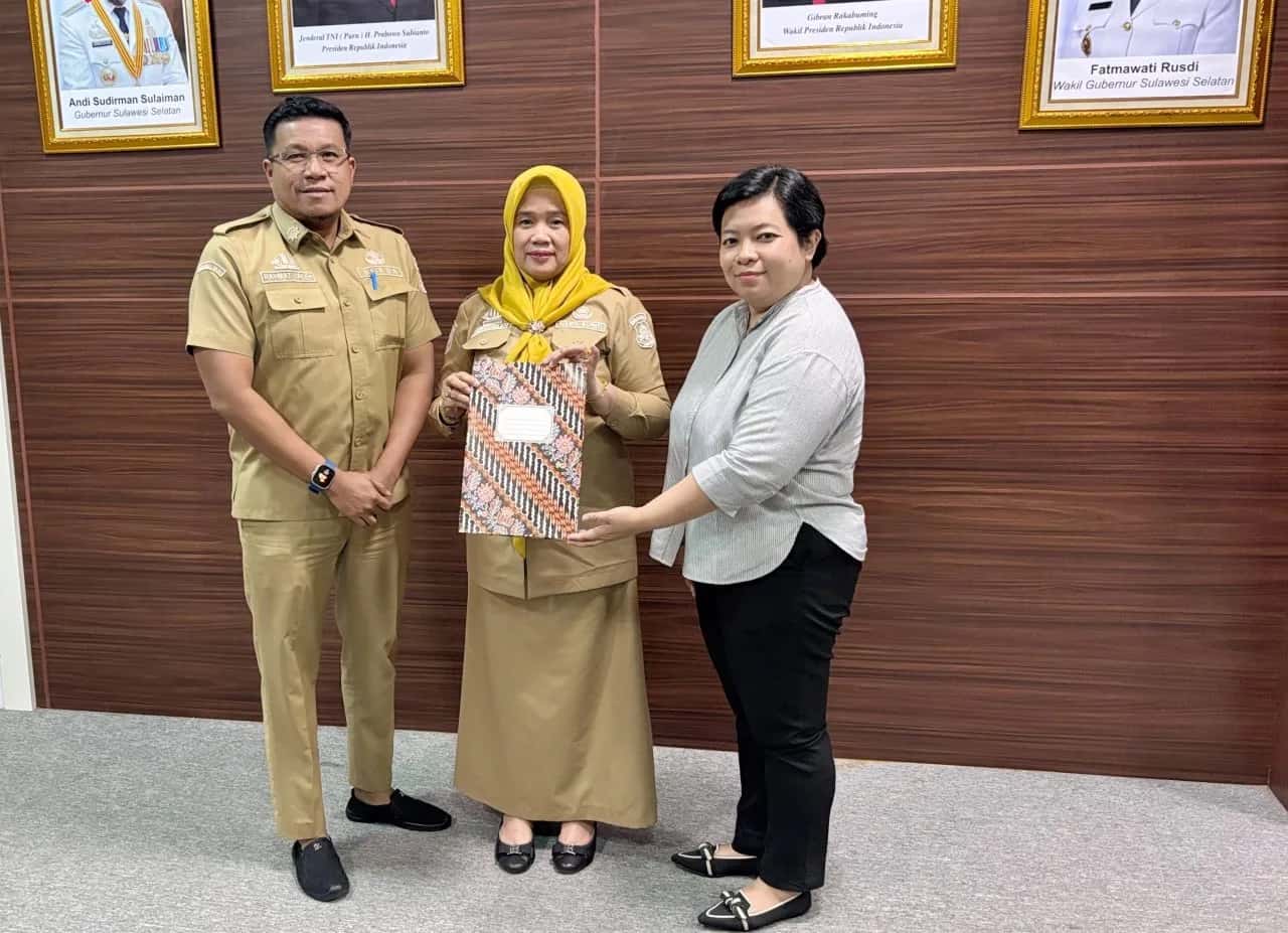 Wabup Sidrap Nurkanaah menerima tim BPK Perwakilan Sulsel di ruang kerja
