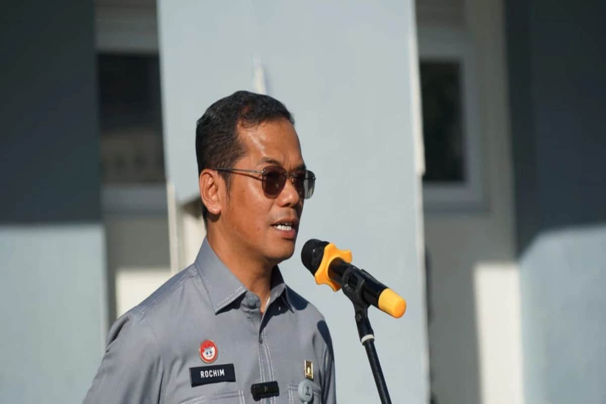 Jajaran Kemenkum Sulbar berfoto usai koordinasi penyuluhan hukum keliling untuk sekolah di Mamuju