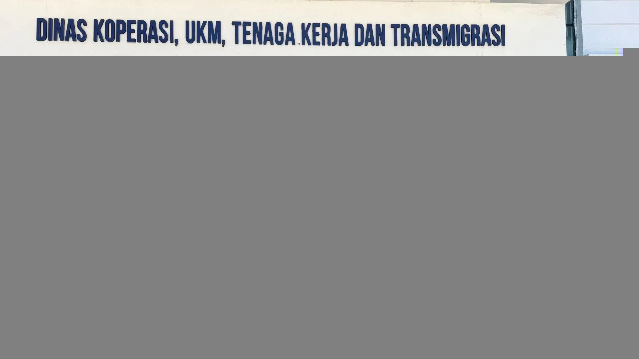 Pejabat dan pengurus olahraga Sidrap membahas perlindungan BPJS Ketenagakerjaan atlet Porprov