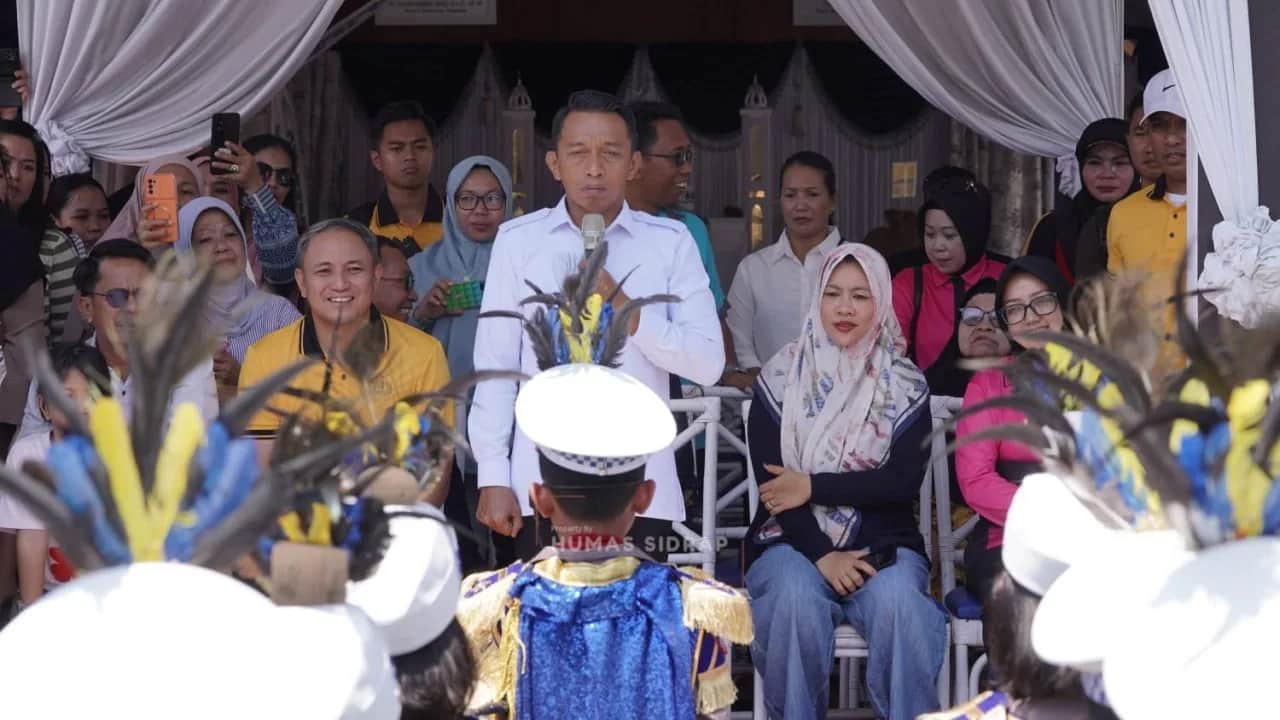 Bupati Sidrap melepas 31 Polisi Cilik sebelum lomba di Bone