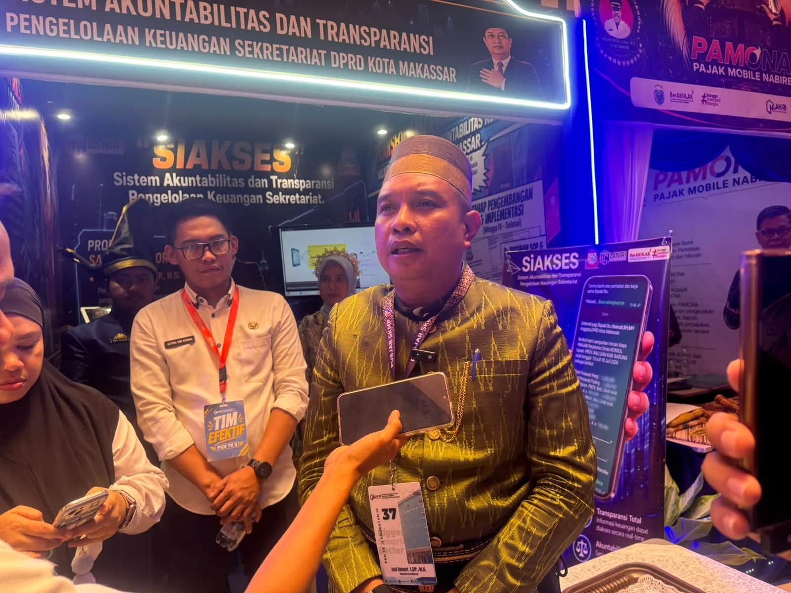 Paparan inovasi SiAKSES dalam kegiatan proyek perubahan di Sekretariat DPRD Makassar