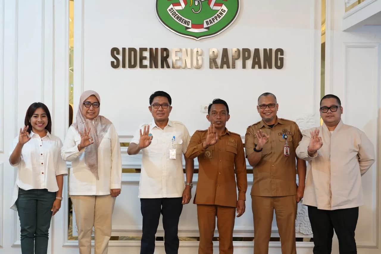 Syaharuddin Alrif menerima kunjungan Kapusdal LH SUMA Azri Rasul di rumah jabatan Bupati Sidrap