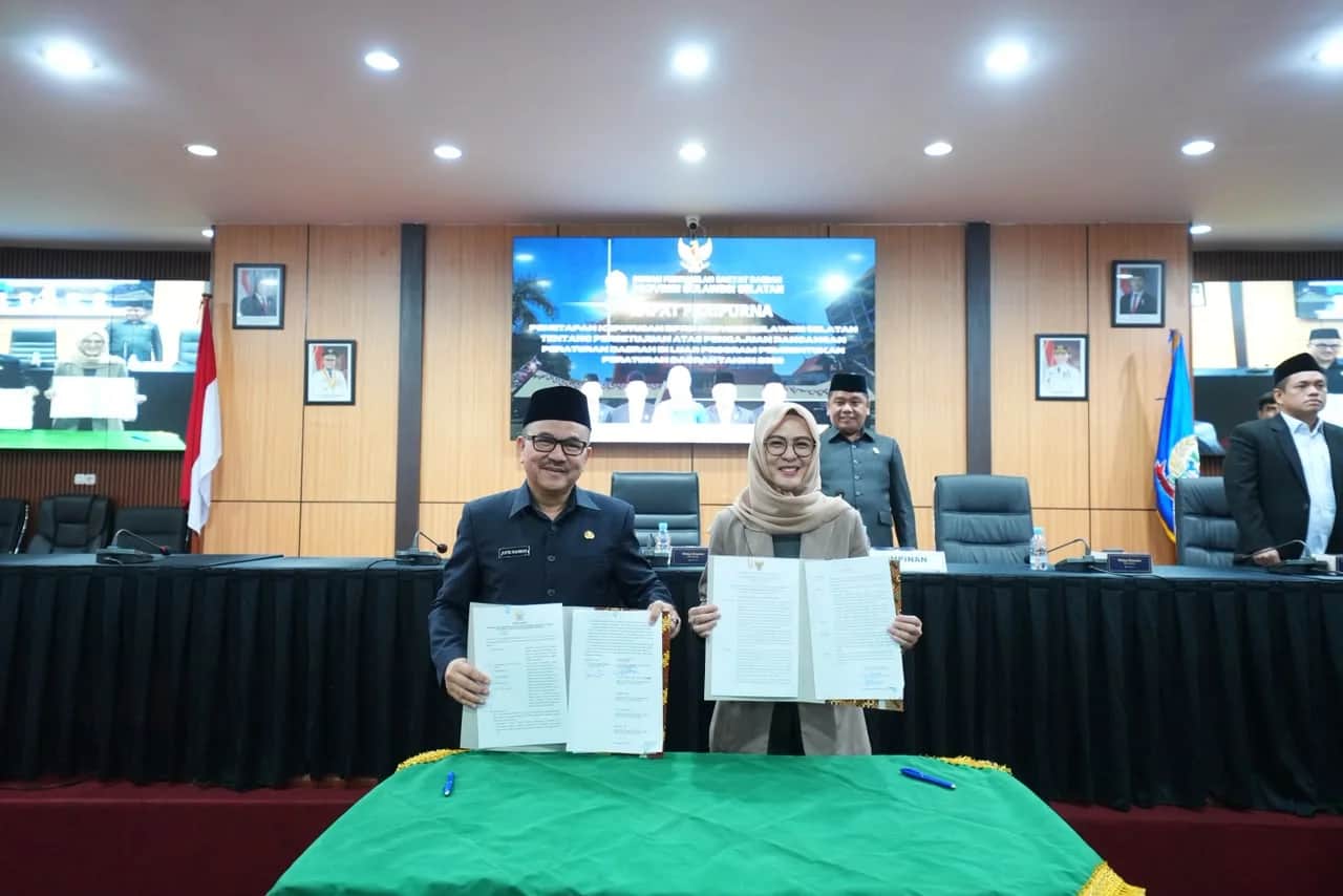 Rapat paripurna DPRD Sulsel menyetujui dua ranperda di luar Propemperda 2026